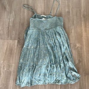 Brand new oak and fort dress